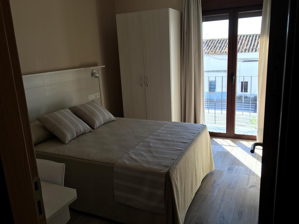 Hostal Los Encinares Villanueva de Córdoba Eksteriør billede