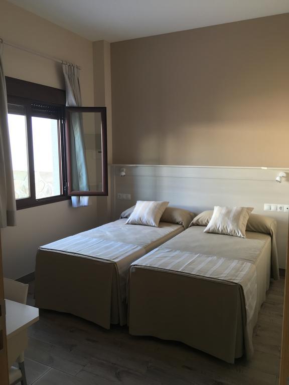 Hostal Los Encinares Villanueva de Córdoba Eksteriør billede
