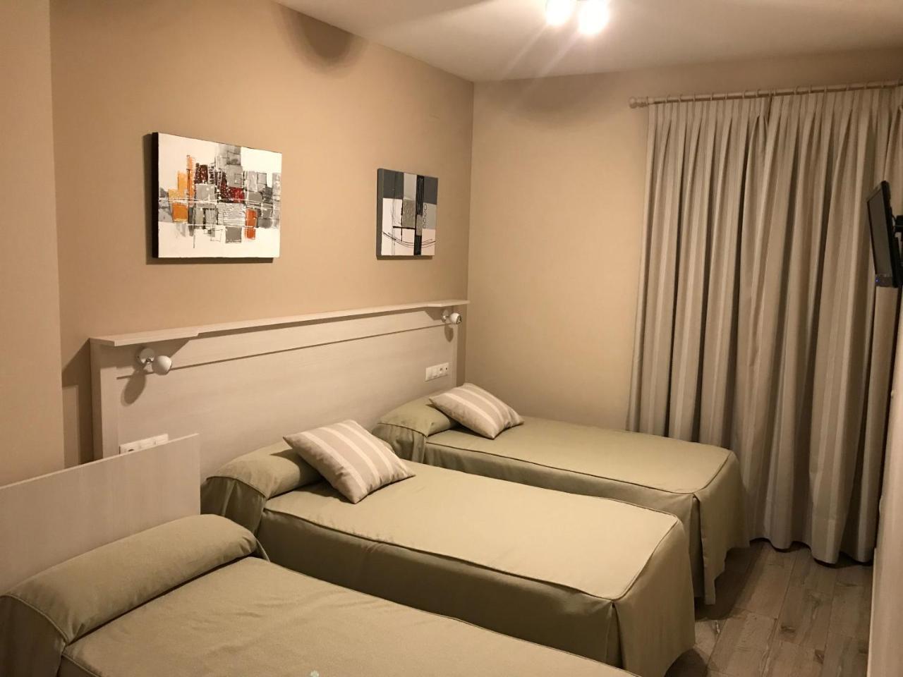 Hostal Los Encinares Villanueva de Córdoba Eksteriør billede